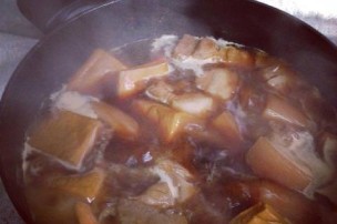 可藍食驗筆記本│日式滷肉